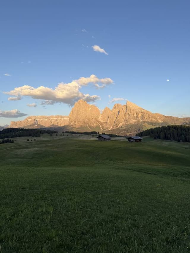 Photo 3 by Sotiris S. (5/31/26)