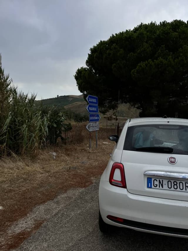 Photo 3 by Martina H. about renting a Citroen C3 on Sicily (8/21/25)