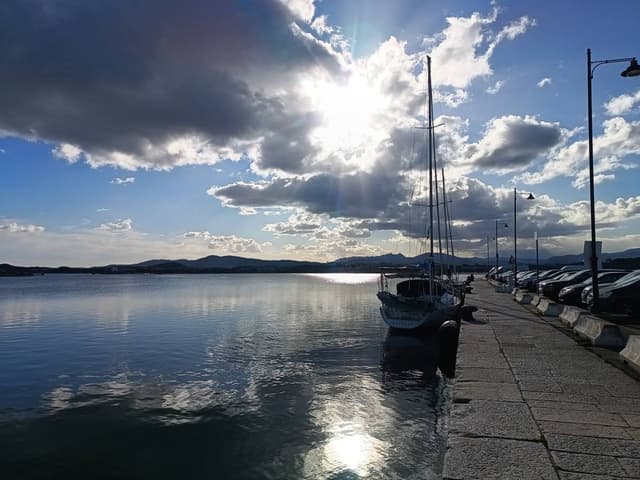 Foto 4 di Guillermo C. sul noleggio di una Toyota Aygo in Sardegna (25/12/24)