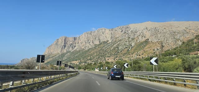 Photo 6 par Vito T. sur la location d'un Skoda Kamiq en Sicile (10/08/24)