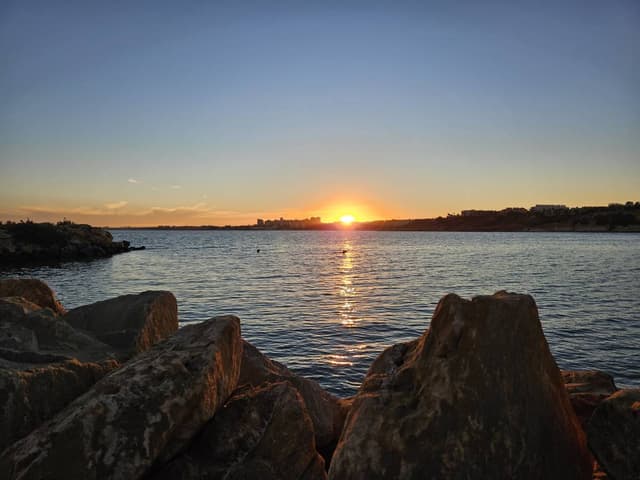 Photo 9 by Anatolijs A. about renting a Nissan Qashqai in Valencia (11/20/23)