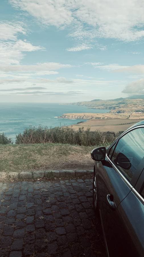 Foto di Alessio I. sul noleggio di una Volkswagen Up all’aeroporto di Ponta Delgada (14/11/23)