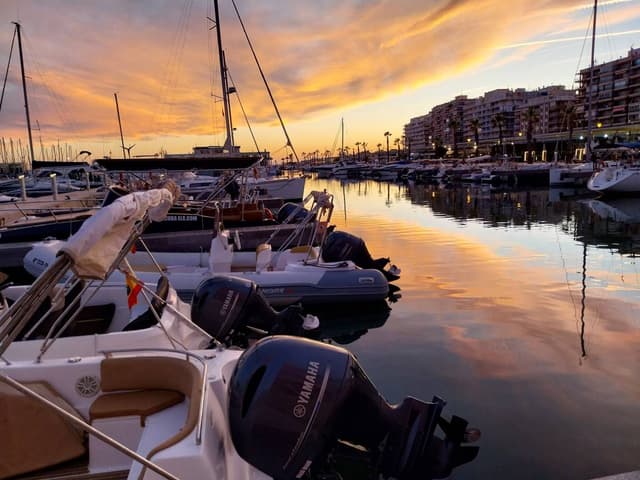 Photo 4 by Andrew B. about hiring a Ford Focus at Malaga Airport (25/05/25)