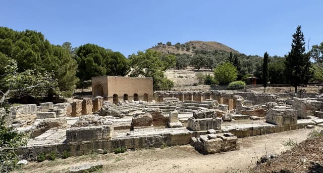 Photo 6 by ROBERT H. about renting a Hyundai i20 in Heraklion (6/29/25)