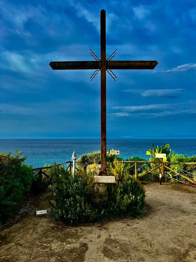 Photo 3 par Fanny M. sur la location d'un Fiat 500 à l’aéroport de Reggio de Calabre (24/10/24)