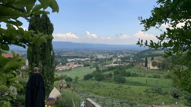 Photo 2 by Nicholas S. about renting a Volkswagen T-Cross at Pisa Airport (5/28/23)