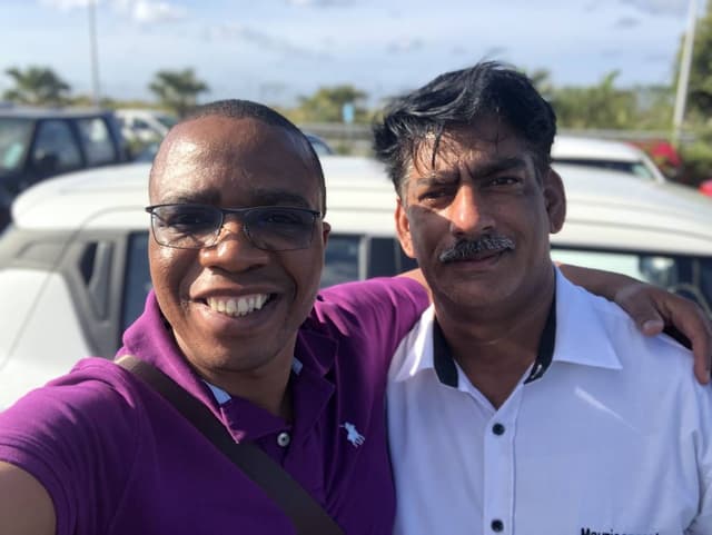 Photo by Wonga N. about renting a Toyota Vitz in Mauritius (11/4/23)