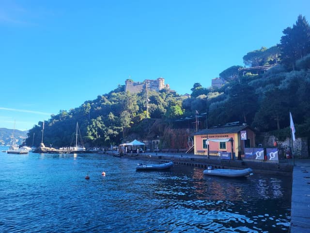 Fotografia 6 realizată de Valentin P. (06.11.25)