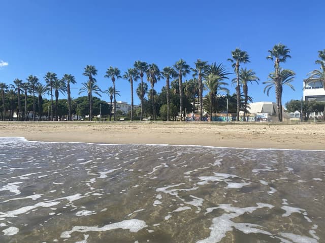 Фото 3 от Denys N. об аренде Volkswagen Polo в аэропорту Барселоны (05.11.25)