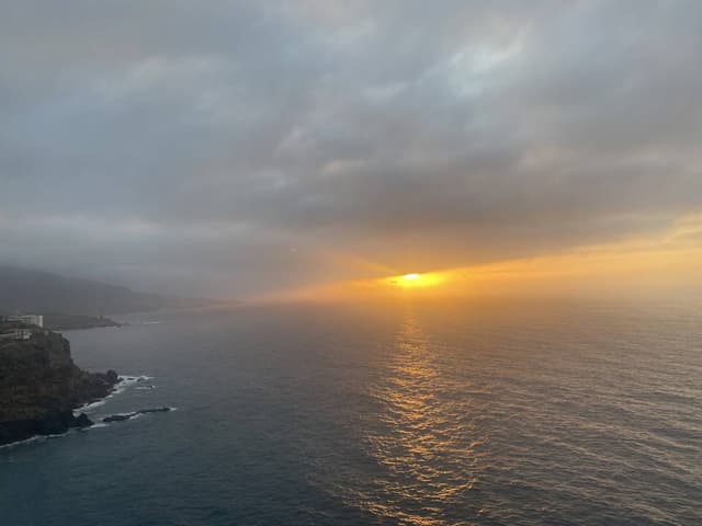Photo 3 by Hardik B. about hiring a Kia Niro at Tenerife Airport South (22.08.24)