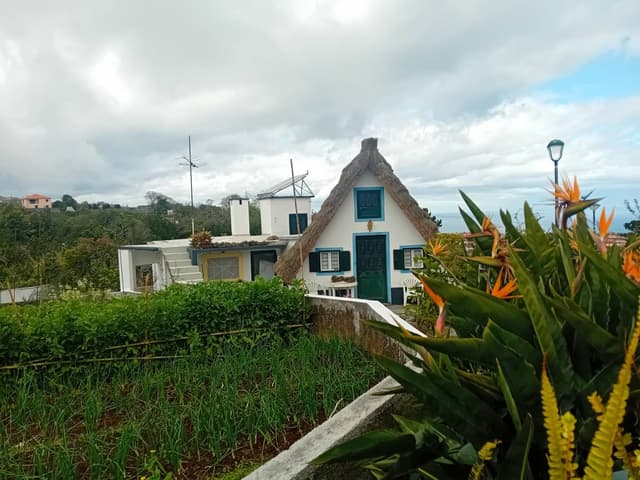 Photo 9 by christophe S. about renting a Renault Captur in Madeira (4/13/25)