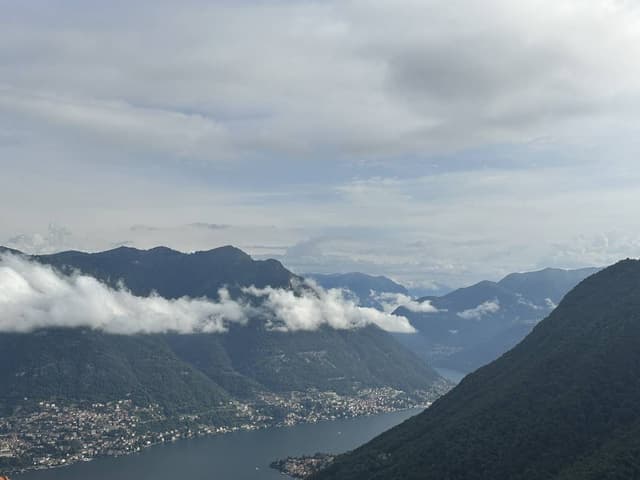 Фото 4 от Viktor Y. об аренде Fiat Panda в аэропорту Милан Мальпенса (28.07.25)