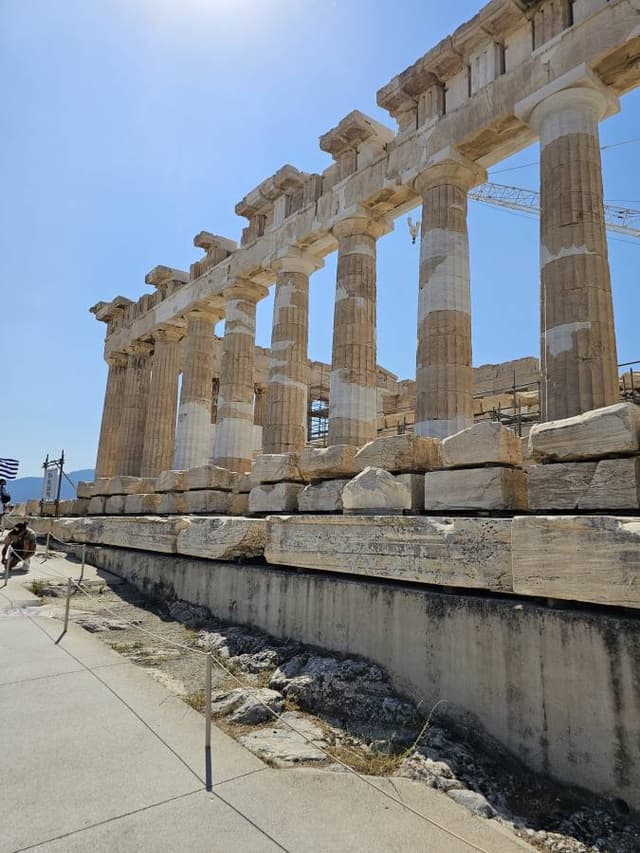 Фото 3 от Vladyslav T. об аренде Volkswagen Polo в Афинах (15.07.24)
