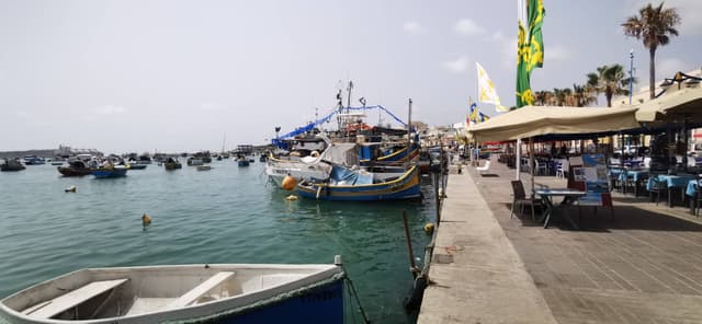 Photo 3 by Edward L. about hiring a Volkswagen Up at Malta Luqa Airport (05.08.23)