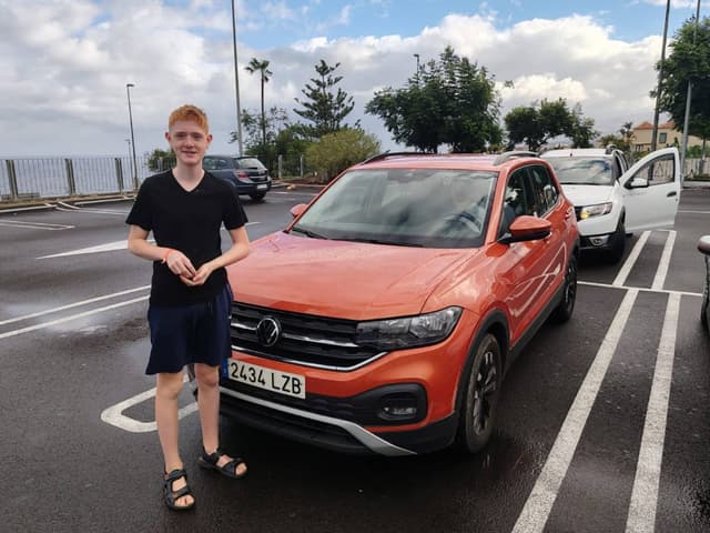 Photo 3 by Dagmar M. about renting a Volkswagen T-Roc in Tenerife (10/31/24)