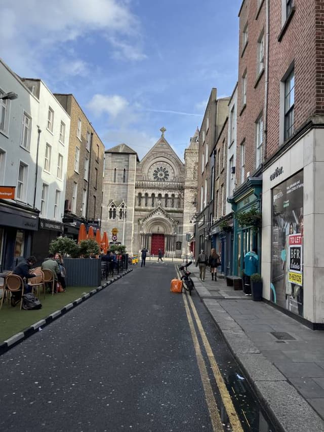 Photo 4 by Lyle M. about renting a Volkswagen Polo in Dublin (2/11/24)