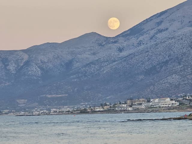 Photo by Edward B. about hiring a Skoda Fabia in Heraklion (22.08.24)