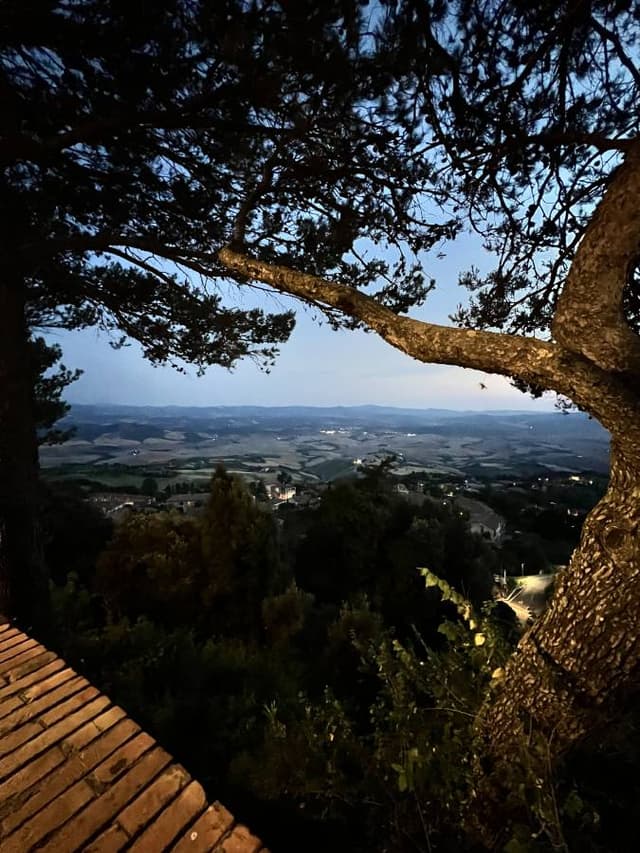 Photo 1 by Bartosz M. about renting a Fiat 500X in Bologna (7/23/24)
