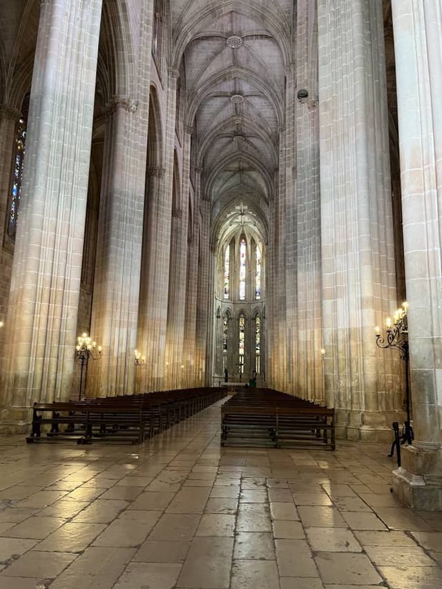 Photo 1 by Paulo M. about renting a Citroen C4 Cactus in Porto (6/23/24)