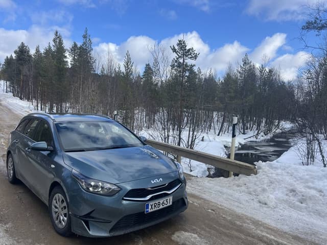 Photo 2 par Alain B. sur la location d'un Volkswagen Golf à l’aéroport de Ivalo (19/04/25)