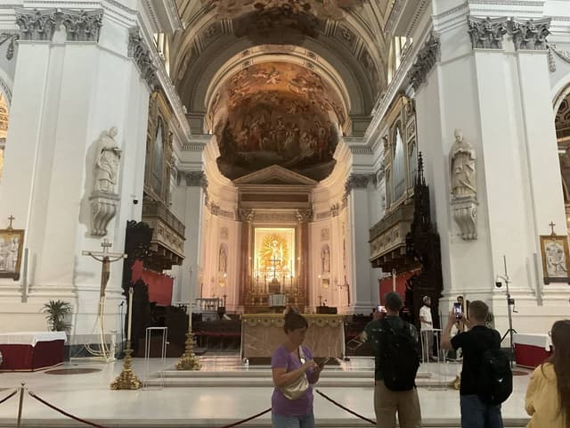 Photo 3 by Tihomir M. about renting a Fiat 500X in Catania (10/3/25)