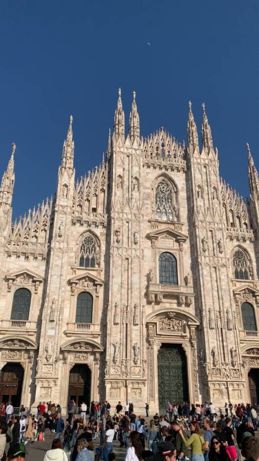 Photo 3 by ABDULLAH A. about renting a Skoda Kamiq in Milan (4/12/25)