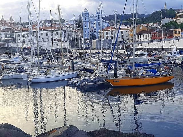 Photo 3 by Joaquim S. about renting a Citroen C3 in Angra do Heroismo (6/25/24)