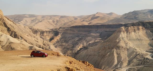 GABOR G. 5. számú fényképe (25. 11. 12.)