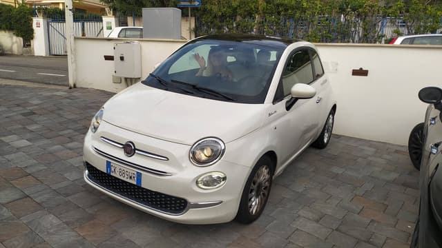 Zdjęcie 6 wykonane przez Dariusz W. dotyczące wynajmu Fiat 500 w we Włoszech - Ląd Stały dnia (8.10.24)