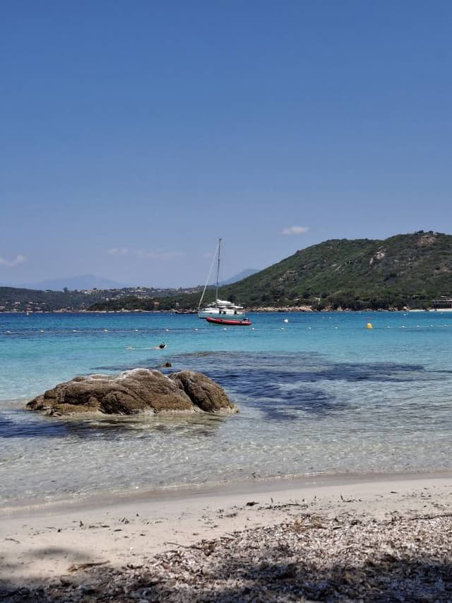 Photo par Jean-Marie D. sur la location d'un(e) Renault Clio à Ajaccio (02/07/25)