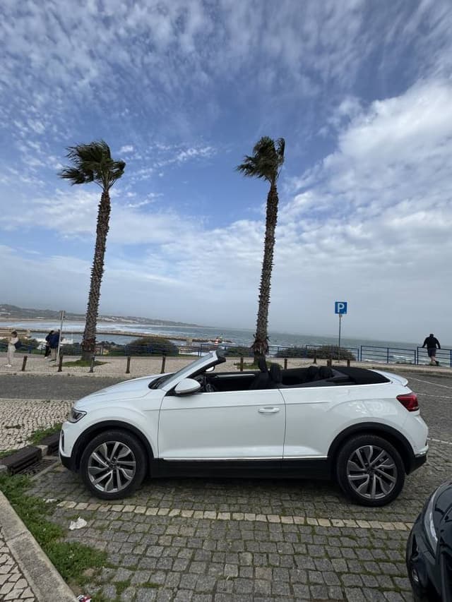 Photo 4 by Roel K. about renting a Volkswagen T-Roc Cabrio in Faro (11/30/24)