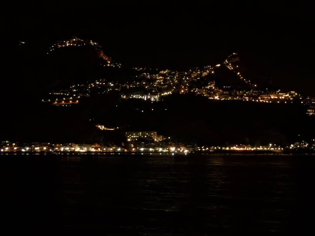 Photo 6 by Adriel D. about renting a Toyota Aygo X in Catania (8/25/24)