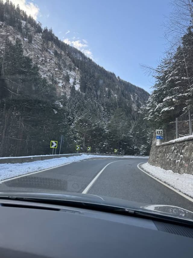 Photo 2 by Panagiota D. about renting a Volkswagen T-Roc in Milan (12/14/24)