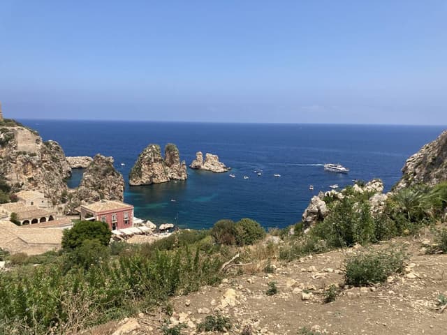 Foto 2 di Viorika B. sul noleggio di una Fiat 500X a Palermo (06/08/24)
