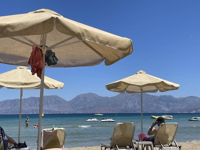 Henkilön Riitta R. kuva 2 (5.7.23)