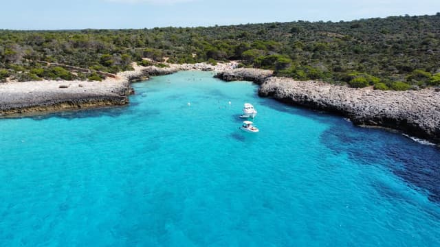 Foto 5 von Pietro G. über die Anmietung eines Opel Corsa am Flughafen Menorca (19.7.25)