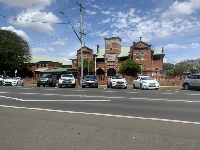 Photo 2 by Mark K. about renting a Mitsubishi Outlander Aut. in Brisbane (11/13/23)