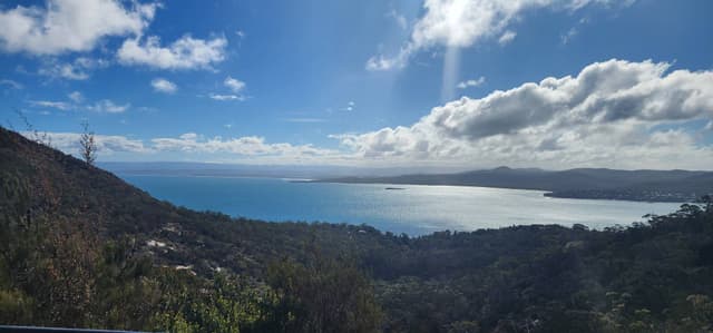 Photo 3 by Jean S. about renting a Mitsubishi Outlander in Hobart (4/15/24)