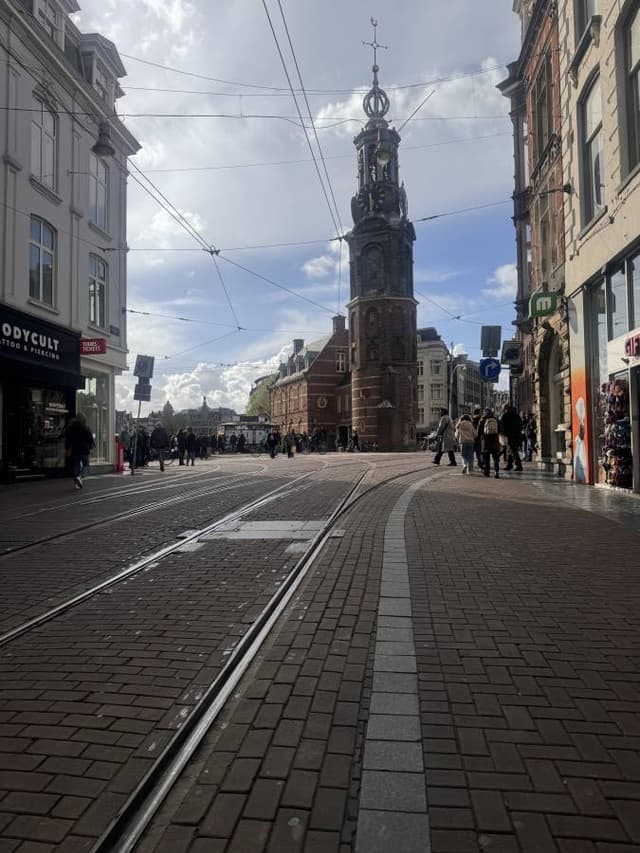 Photo 7 by amsha A. about renting a Opel Corsa at Brussels South Station (4/19/24)