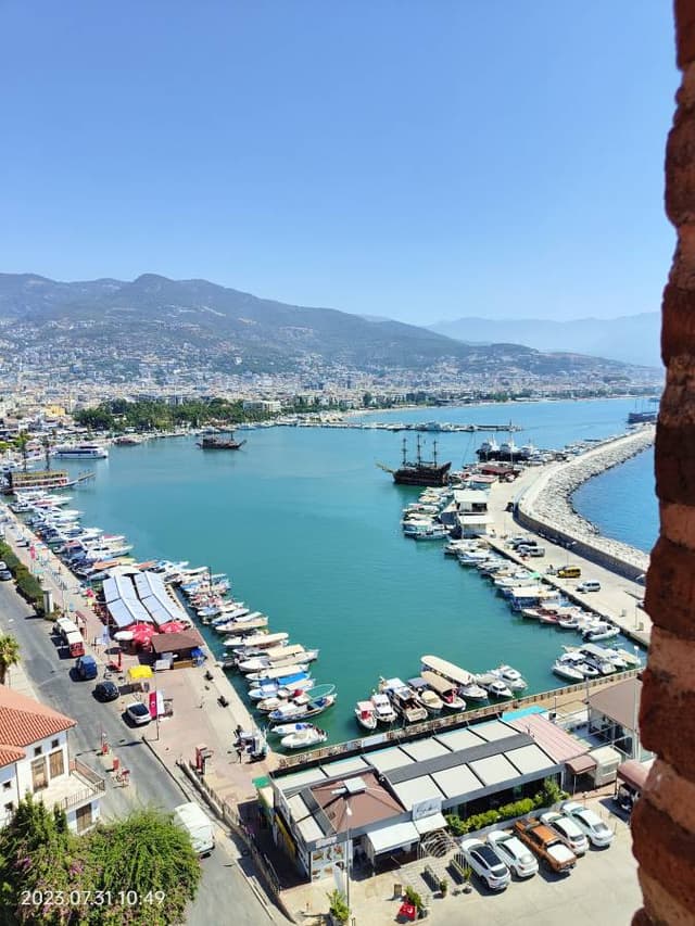 Photo 7 par Samira H. sur la location d'un Peugeot 208 en Turquie (06/08/23)