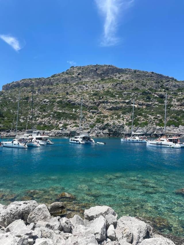 Фото 9 от ILLIA K. об аренде Suzuki Ignis в аэропорту Родоса (10.06.25)