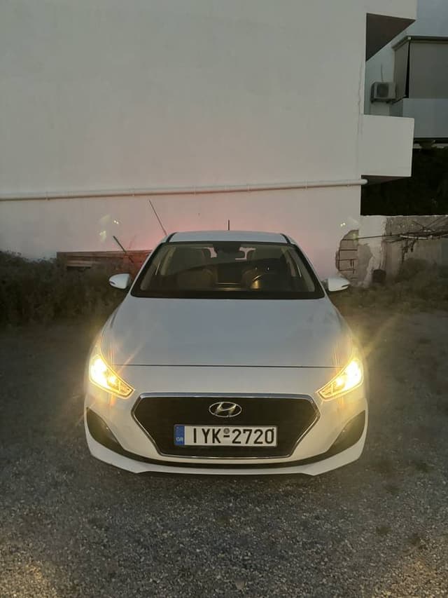 Photo 2 by Flavius D. about renting a Volkswagen Polo at Milos Port (8/6/24)