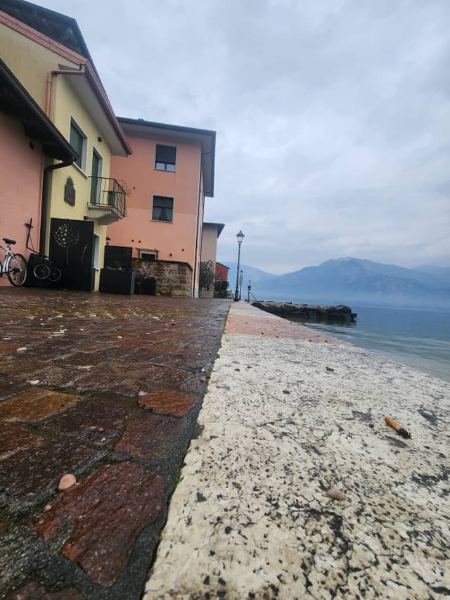 Photo 5 by ALEXANDER A. about renting a Volkswagen T-Cross in Bergamo (4/18/25)