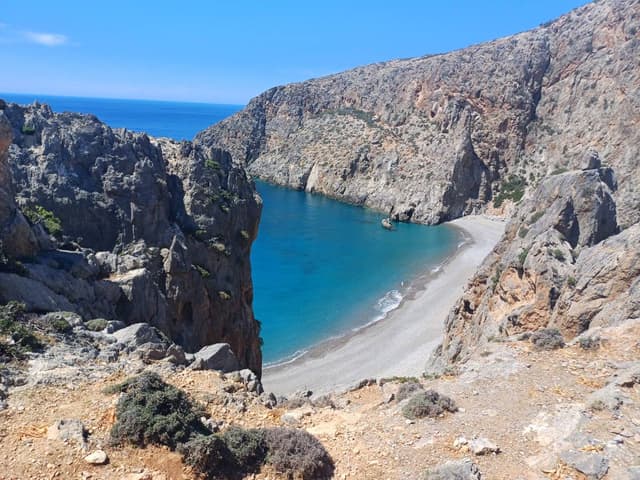 Photo 7 by robert L. about renting a Fiat Panda in Crete (5/21/25)