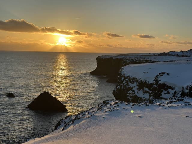 Photo 8 by Oded W. about renting a Toyota Land Cruiser at Keflavik Airport (1/5/25)