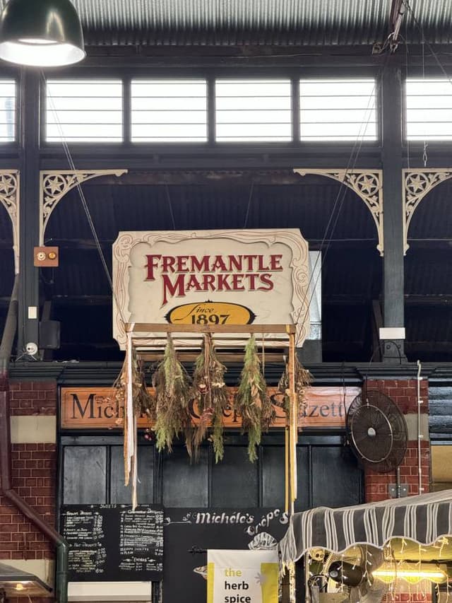 Photo 6 by King Yong N. about hiring a Toyota RAV4 at Perth Airport (29/07/24)