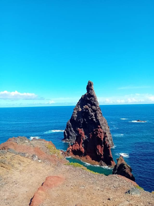 Photo 10 by christophe S. about renting a Renault Captur in Madeira (4/13/25)