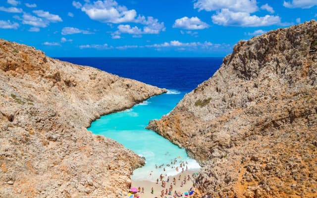 Photo 8 by robert L. about renting a Fiat Panda in Crete (5/21/25)