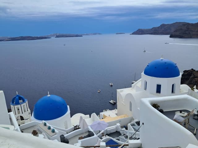 Photo 2 by Marc V. about renting a Fiat 500 in Santorini (9/19/24)