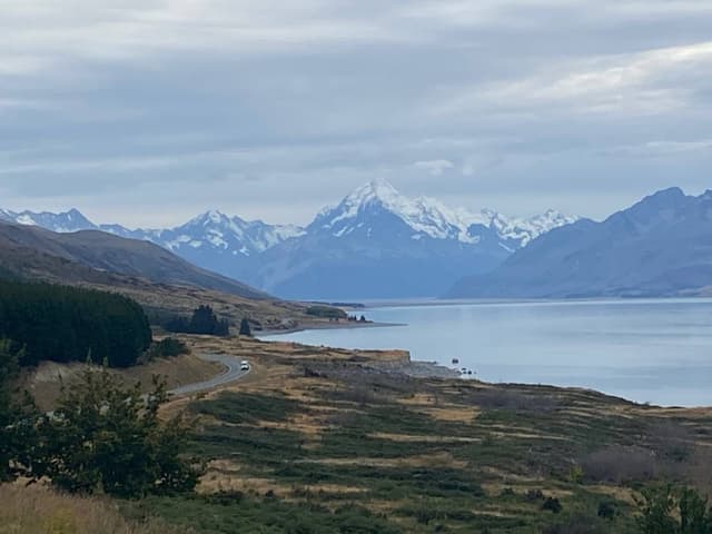 Photo 4 by Eveline W. about renting a Toyota Yaris Cross at Christchurch Airport (4/7/25)